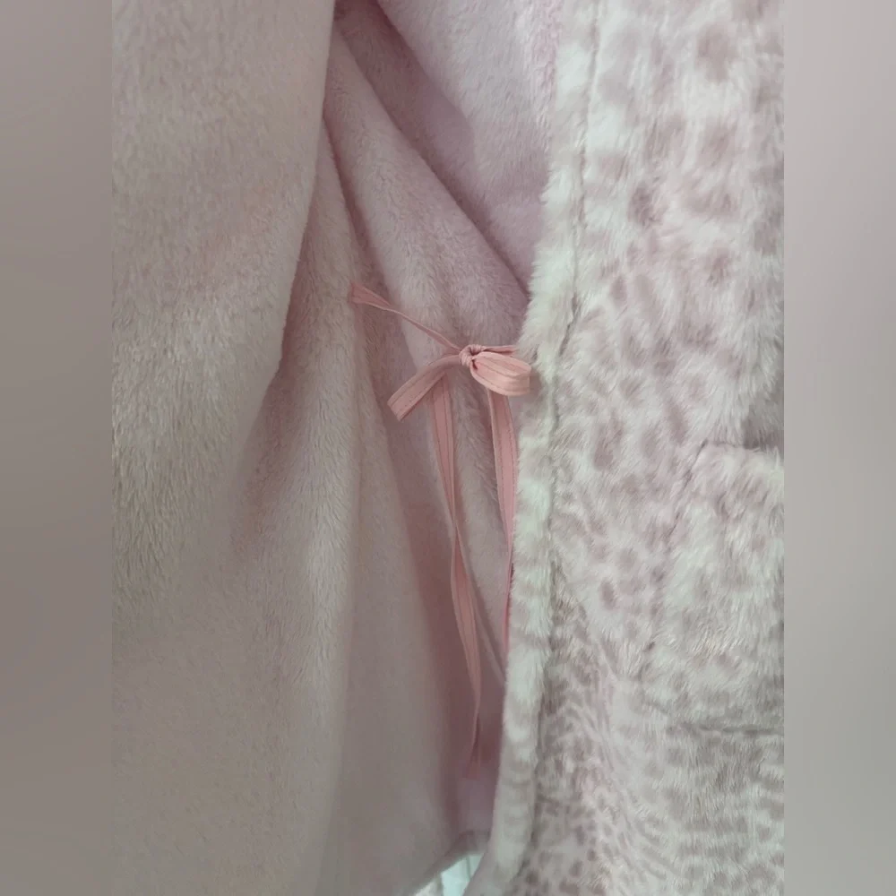 Minky Couture Luxery Kids Robes - Picture 4 of 7